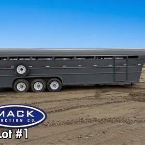2019 Real industries 29' Gooseneck Stock Trailer SN. 2R9G7LD38K1020533, C-1