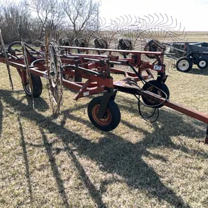 Hesston 3982 12 Wheel V Hay Rake, SN. 00642  C-19