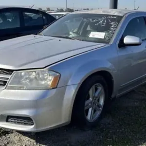 (CA) 2012 Dodge Avenger SXT
