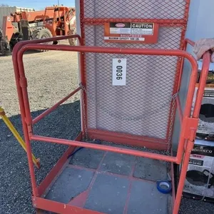 1000 lbs man basket with casters underneath.