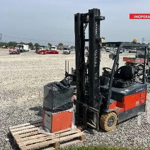 2006 Toyota 77FBEF15 1200 kg Electric Forklift (Inoperable)