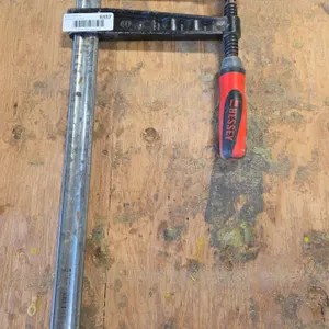 Bessey MODEL 40 Bar Clamp with Wood Handle 16×7 – LOT OF 1