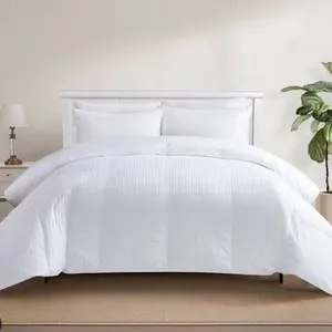 Avocado White Goose Down Queen Grand Duvet – 90×98 Inches