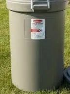 Rubbermaid Animal Stopper Refuse Container, 32 Gal, ***NO LID***