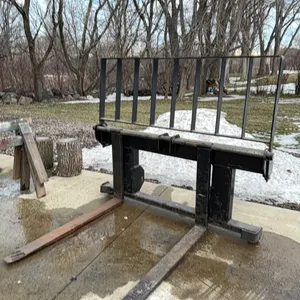 PALLET FORKS FOR LOADER TRACTOR