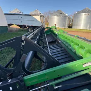 2009 John Deere 635D Draper Header