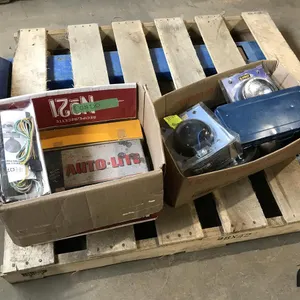 Assorted Work Lights, Tap & Die Sets and Other Items
 UNRESERVED