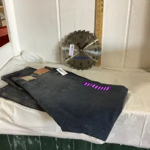 NEW JEANS & MASTERCRAFT SAW BLADE CLOCK