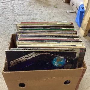 BOX OF LP’S