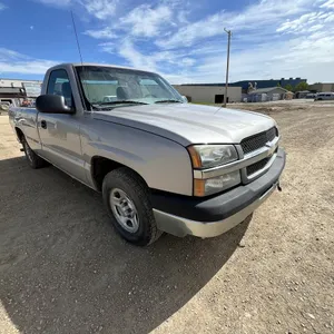 2004 Chevrolet Silverado 2-Door Truck
 UNRESERVED