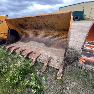 2.5 YD Loader Bucket
 UNRESERVED