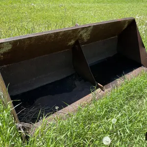 6' Q/A Bucket
 UNRESERVED