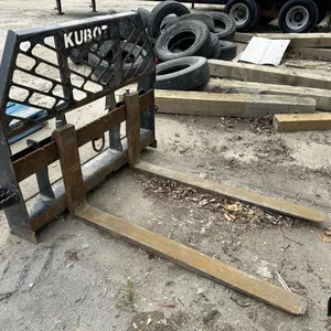 Kubota Skid Steer Pallet Forks
 UNRESERVED