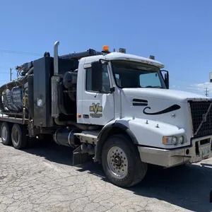 2005 Volvo VHD T/A Hydro Vac Truck