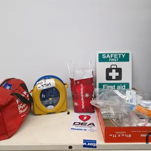 Defibrillator & First Aid Supplies
 UNRESERVED