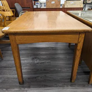 Wooden Table (33'' x 60'' x 30'')
 UNRESERVED