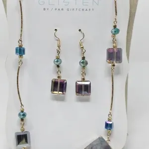 New "Glisten" Necklace Set
