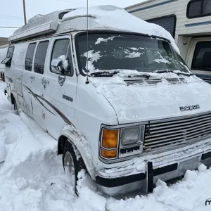 PARTS ONLY: 1991 Dodge Ram 250 Travel Van
 UNRESERVED