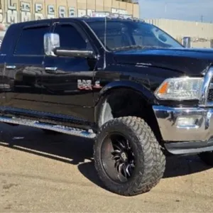 (CO) 2014 RAM 2500 Laramie - Diesel