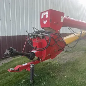 Westfield MKX 130-64 auger, equipped with self propelled, swing out hopper, hydraulic lift on both auger and hopper, 540 PTO, later model excellent au