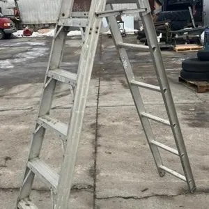 Convertible Aluminum Ladder. #C