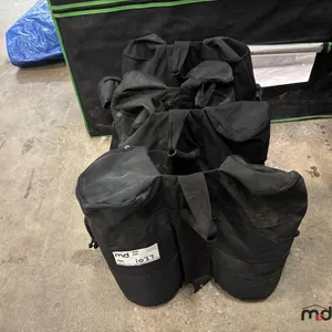 (4) Weighted Bags
 UNRESERVED