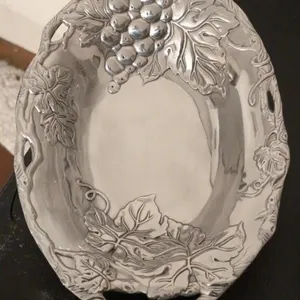 Arthur Court serving oval bowl
