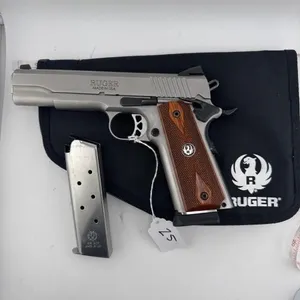 Ruger 1911 45 auto
Serial # 67130607 
One 6