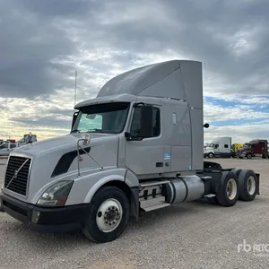 2011 Volvo VNL T/A Sleeper Truck Tractor