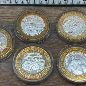 5 Las Vegas Silver Strikes. Luxor 2,