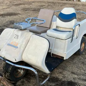 K33. Harley-Davidson  3 wheel gas golf cart