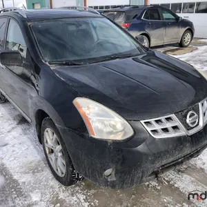 2012 Nissan Rogue SV SUV
 UNRESERVED