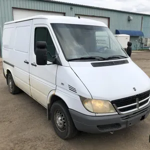 2005 Dodge 2500 Sprinter Van
 UNRESERVED