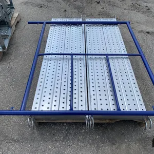 (4) Scaffolding Planks and (1) Scaffolding Ladder
 UNRESERVED