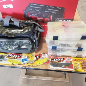 Bag w/ Lures
 UNRESERVED