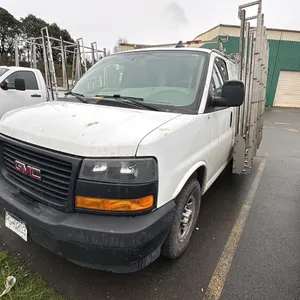 2018 GMC SAVANA G2500, 3DR CARGO VAN, WHITE, VIN 1GTW7AFP9J1229630,