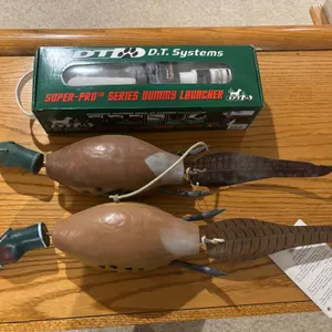 DT Systems Super-Pro Series Dummy Launcher with Dokken’s Pheasant Training Dummies