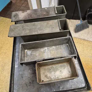 (1) Stainless Steel 7qt Inset, (1) China Cap, (3) Assorted Covers