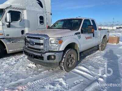 2015 Ford F-250 XLT 4x4 Extended Cab Pickup