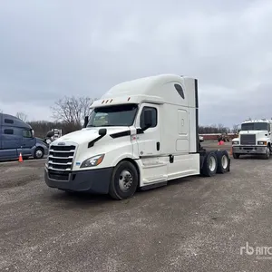 2018 Freightliner Cascadia 126 T/A Sleeper Truck Tractor