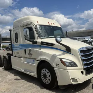 2019 Freightliner Cascadia Semi Truck