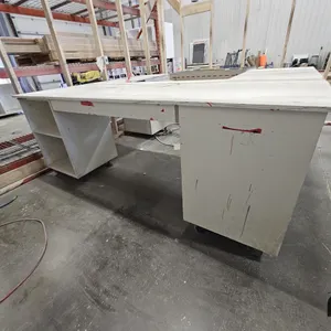 U-Shaped Table
 UNRESERVED