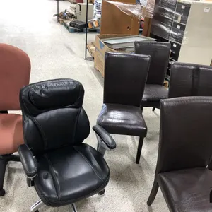 (2) Office Chairs & (4) Dining Room Chairs
 UNRESERVED