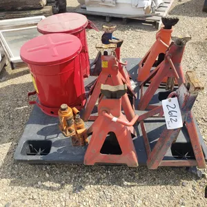 Pallet w/ (2) Oil Waste Cans, (2) Bottle Jacks & (7) Misc. Jack Stands
 UNRESERVED