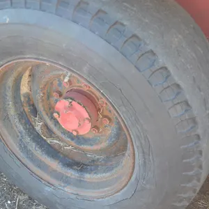 5th Wheel 24' Flat Deck Trailer, 12 - 16.5 tires, some rust on deck