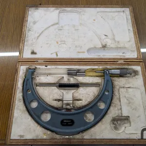 Mitutoyo Adjustable Micrometer 
 UNRESERVED