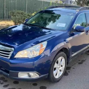 (CA) 2011 Subaru Outback 2.5i Premium
