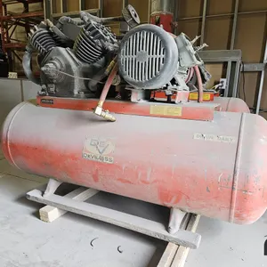 DeVilbiss Air Compressor
 UNRESERVED