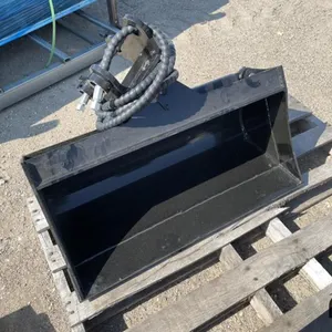 32'' Excavator Bucket Attachment
 UNRESERVED