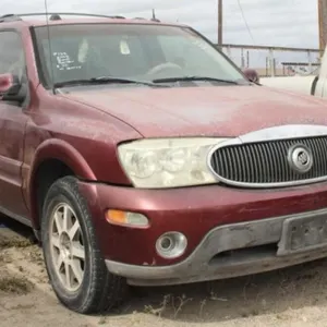 (TX) 2004 Buick Rainier